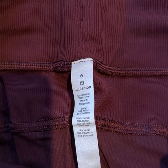 lululemon athletica women’s dance studio Joggers (regular, maroon) - Picture 2 of 6